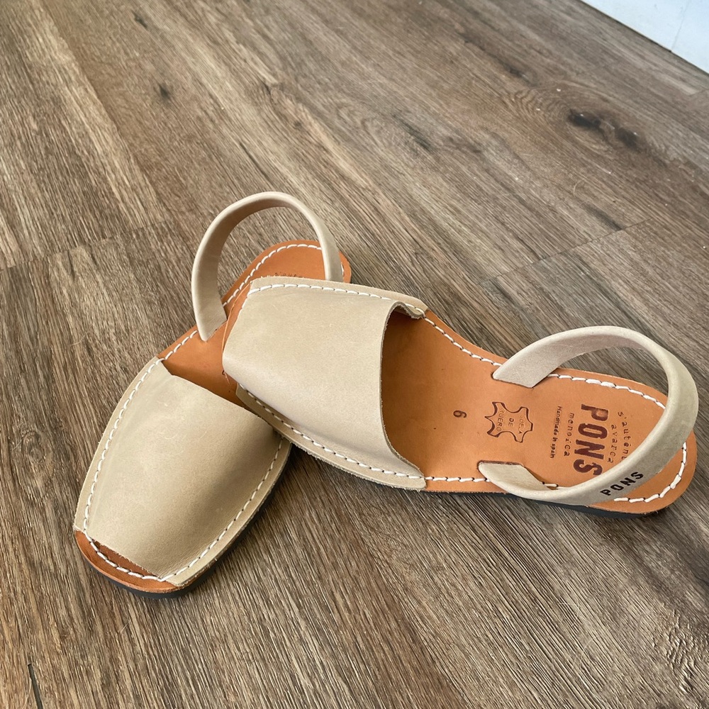 Pons sandals